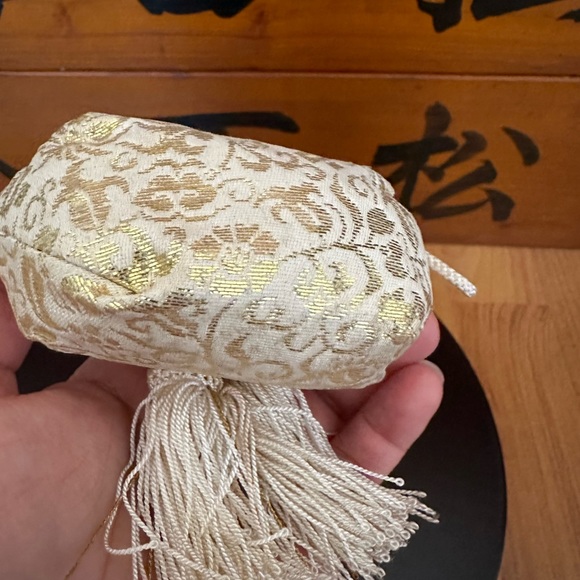 Japanese charm - Picture 4 of 5